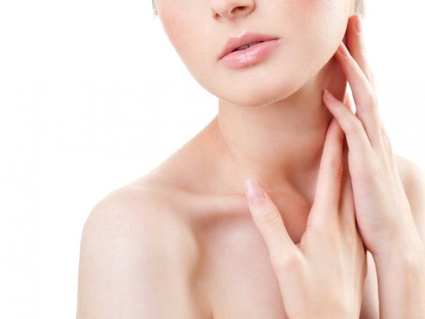 Крем для шеи: лучшие антивозрастные кремы. Правильный уход за шеей и декольте.